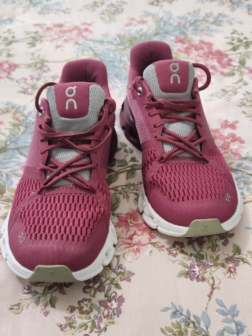 On Cloud Running Shoes